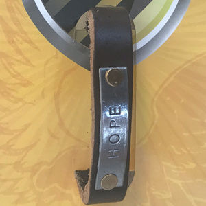 Elegant Leather Hope Bracelet For Women